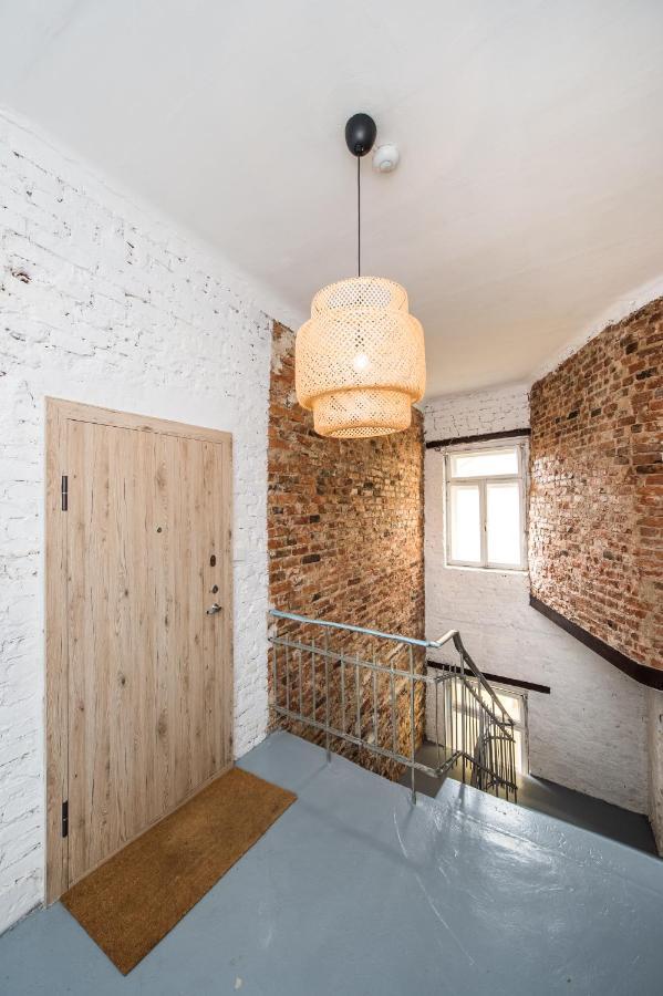 Stylish Apartment In The Heart Of Kaunas Old Town エクステリア 写真