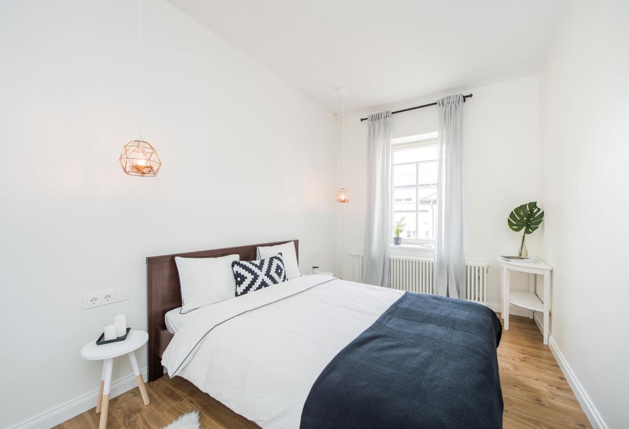Stylish Apartment In The Heart Of Kaunas Old Town エクステリア 写真