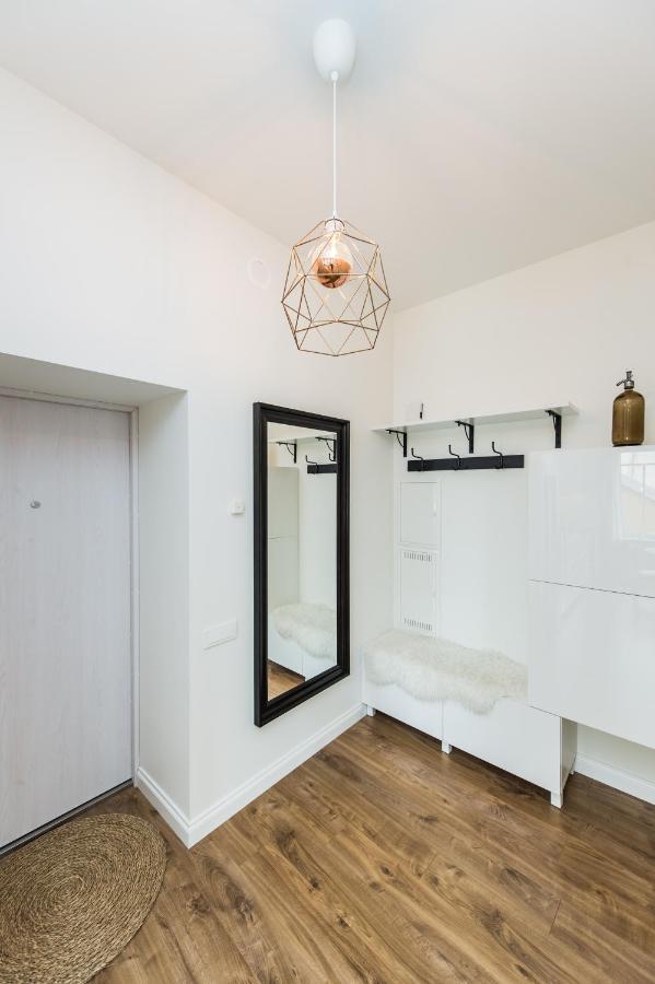 Stylish Apartment In The Heart Of Kaunas Old Town エクステリア 写真